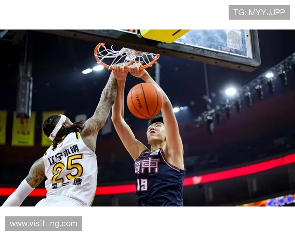 CBA赛季高潮迭起明星球员表现惊艳球队争冠形势生变